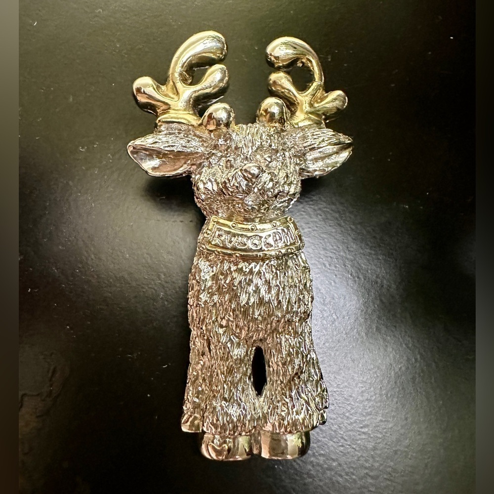 RUDOLPH, SILVER & GOLD REINDEER BROOCH/PENDANT. 1 1/2”W 2 1/2”H